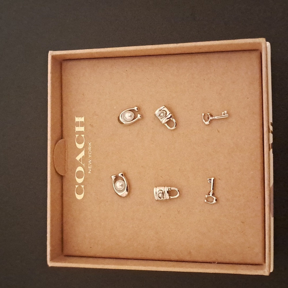 Coach 3 prSilver Lock and Key Earrings Set NWT - Picture 1 of 3